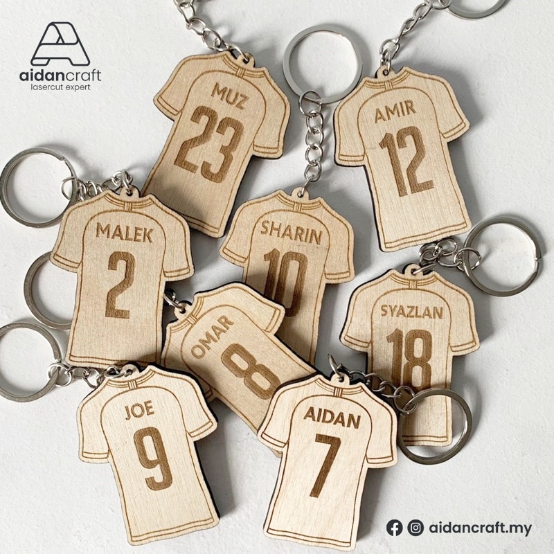 Keychain Kayu Ukiran Nama (custom name) | JERSEY EDITION