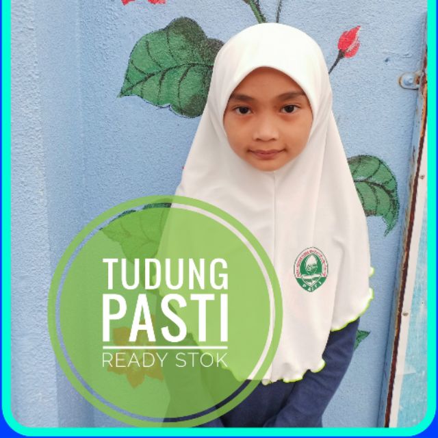 tudung sekolah pasti