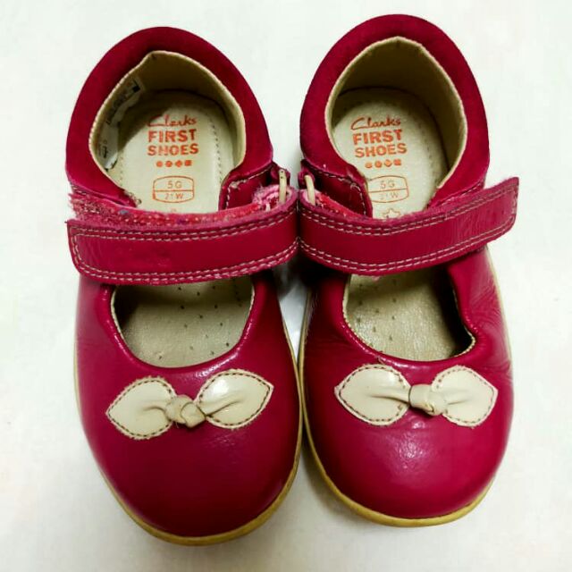 clarks baby girl shoes size