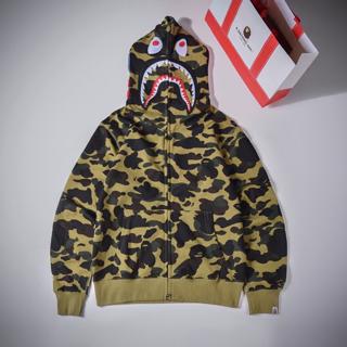 sweater bathing ape