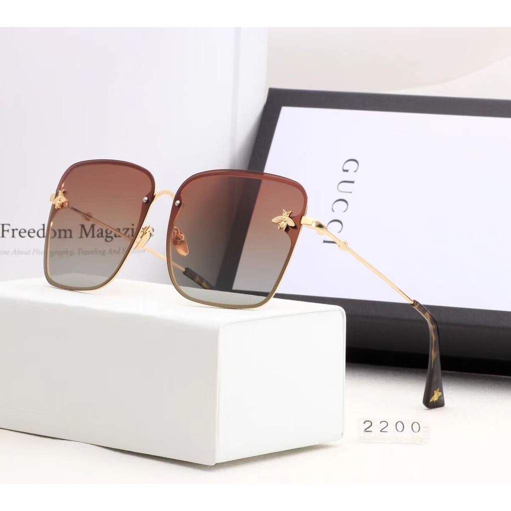 gucci sunglasses with bee in middle