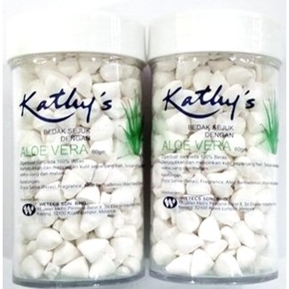 Kathy S Bedak Sejuk Dengan Aloe Vera 60gm