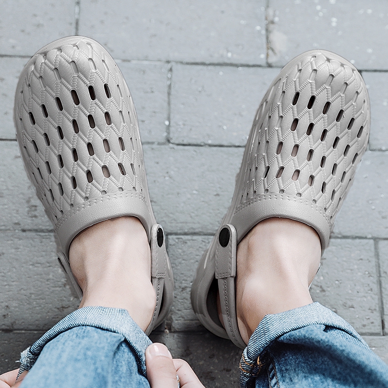 are crocs comfortable for walking