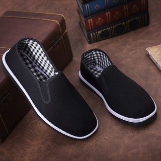 black cloth shoes