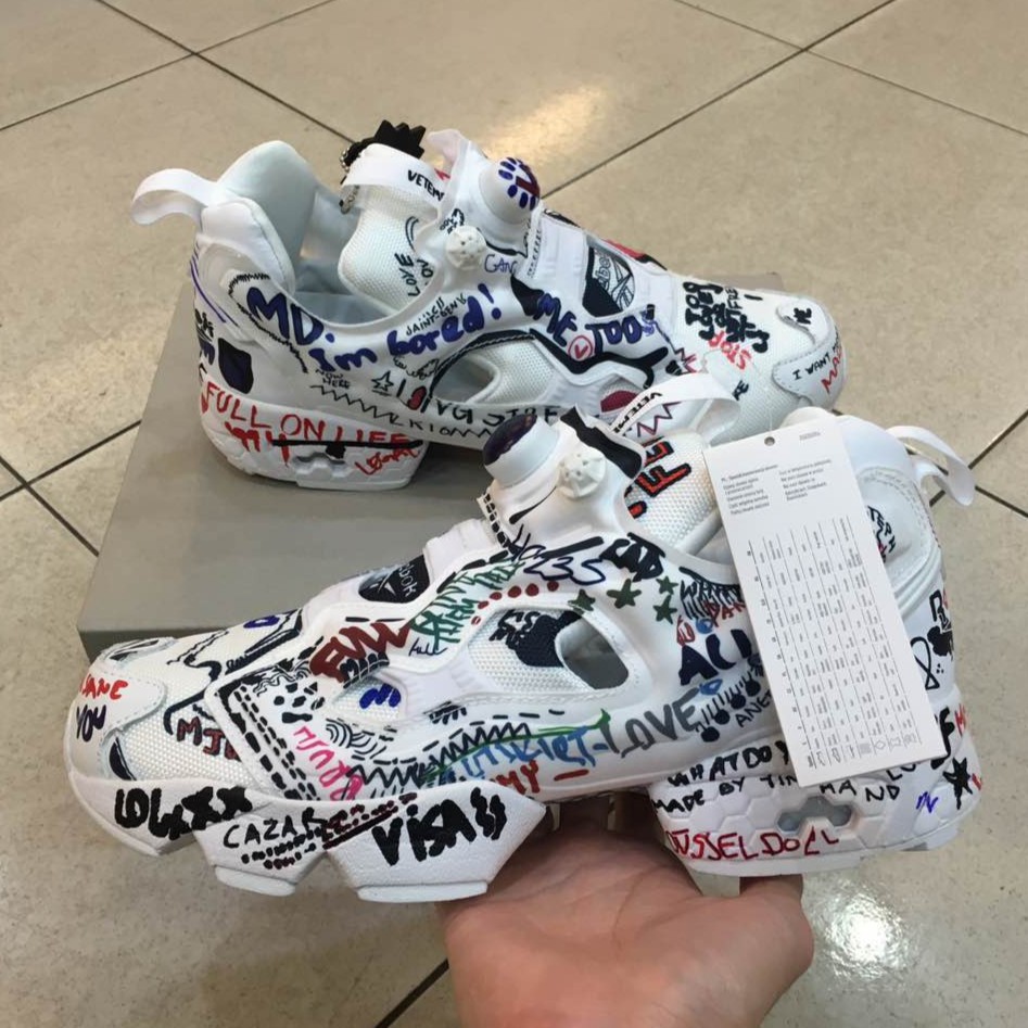 vetements fury pump