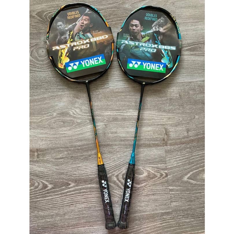 Yonex Astrox 88S 88D Pro 100ZZ KURENAI With String Grip Badminton   08d032a9d192ea7ed30d0df81734002b