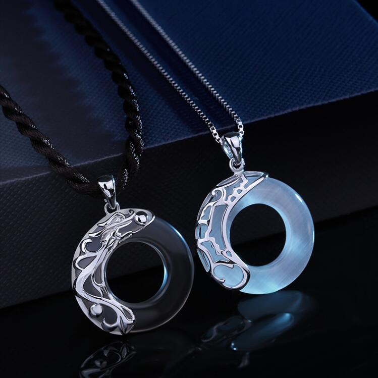 Sun Moon Necklace Simple Pendant Necklace for Men and Women Personality Couple a pair of engagement gifts