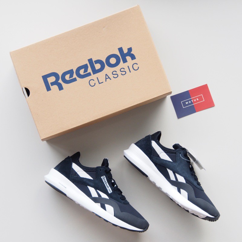 reebok classic sp