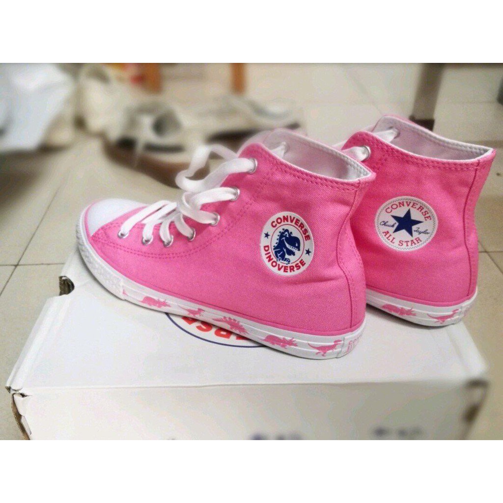 pink dinosaur converse