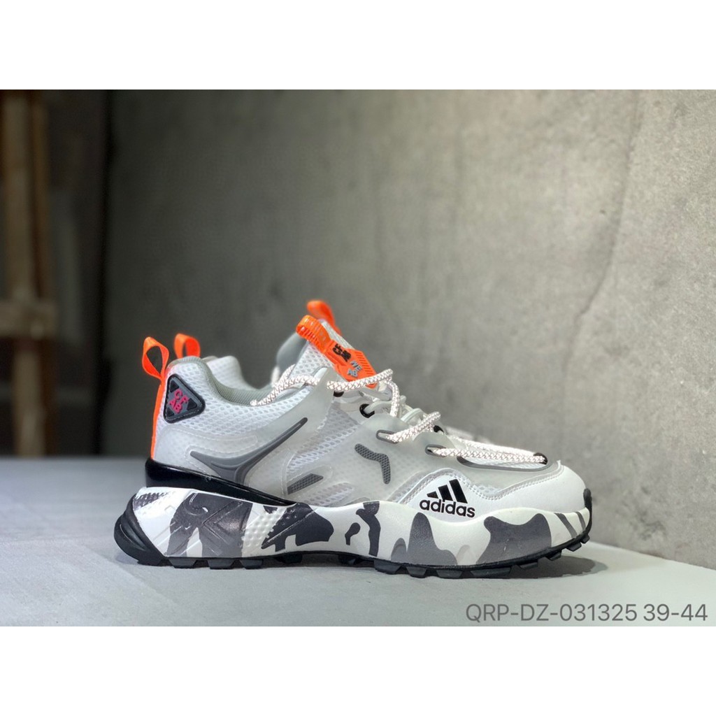 adidas superstar graffiti