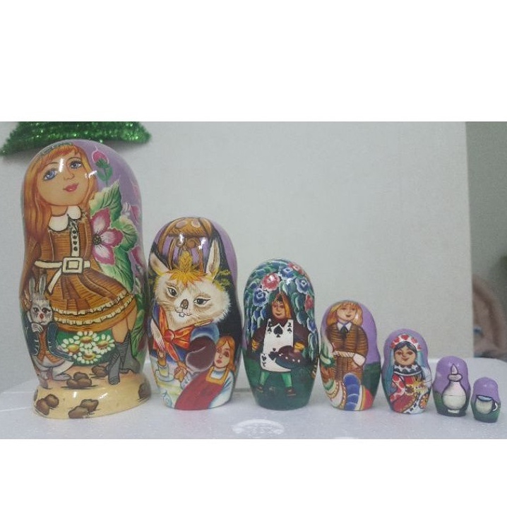 READY STOCK Russian Nesting Dolls 7 in 1