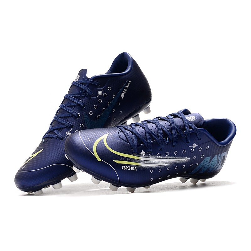 nike cleats low top