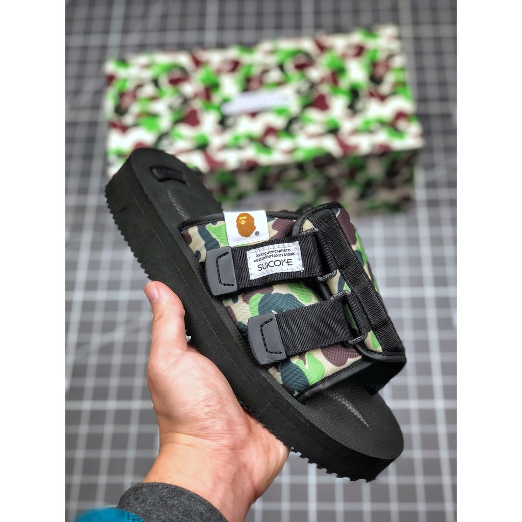 suicoke moto sandals