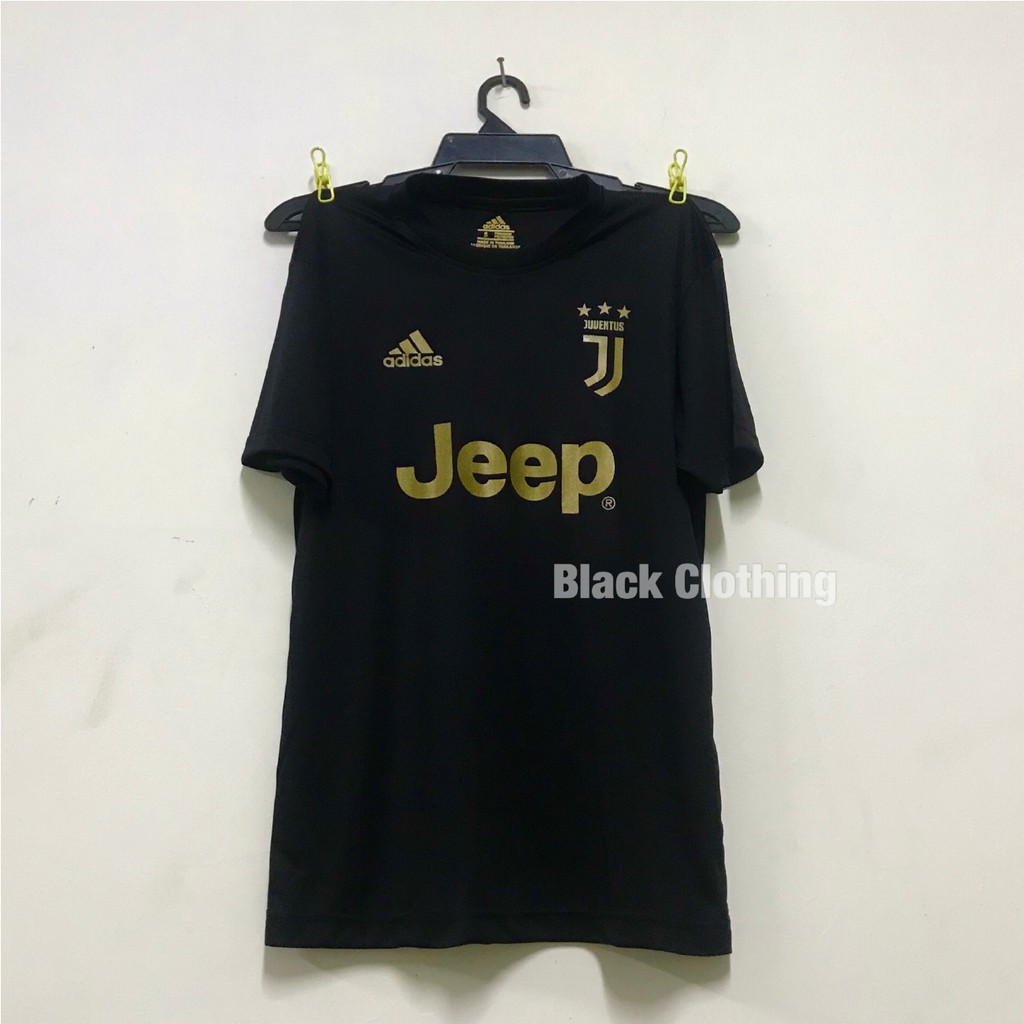 juventus gold jersey