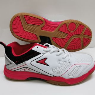 bata squash shoes