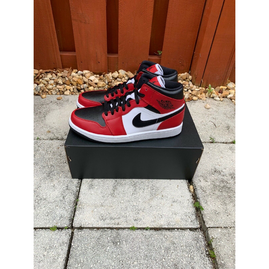 jordan 1 chicago size 5