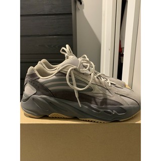 reflective yeezy 700