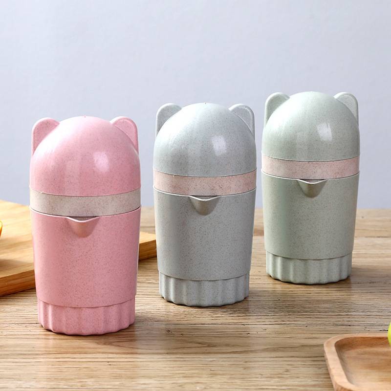 Manual Hand Press Juicer Cup Portable Fruit Squeezer Blender Juice