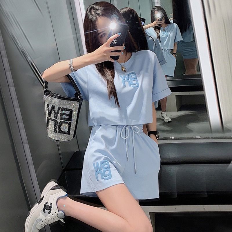 READY STOCK New fashion summer women's foreign style ins tide cotton short-sleeved t-shirt women's summer shorts pocket two-piece women's fashion suit