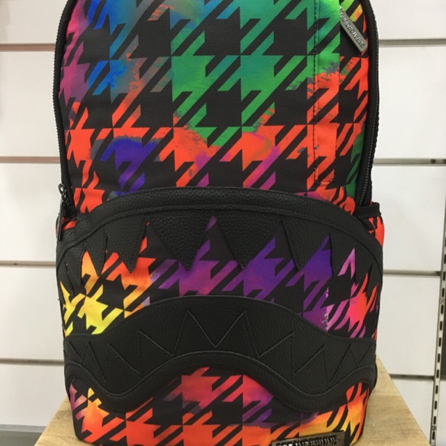 sprayground backpack malaysia