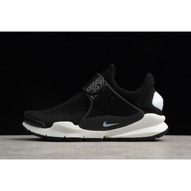 black nike sock dart womens