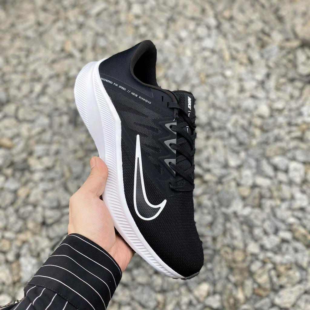 men's running shoe nike quest 3