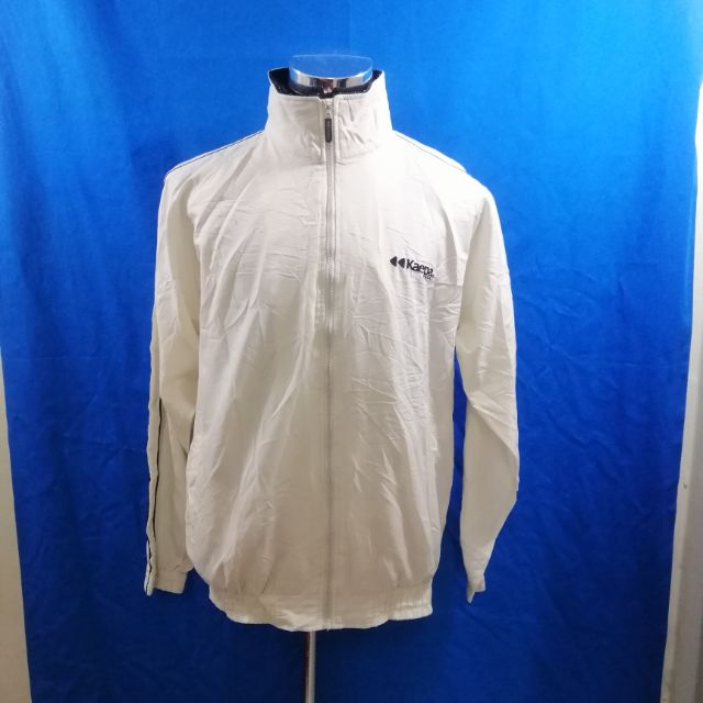 sweater windbreaker