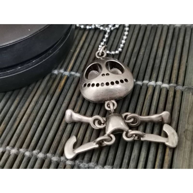 Alloy Move Happy Skeleton guy's pendant with 2.5mm ball chain necklace!