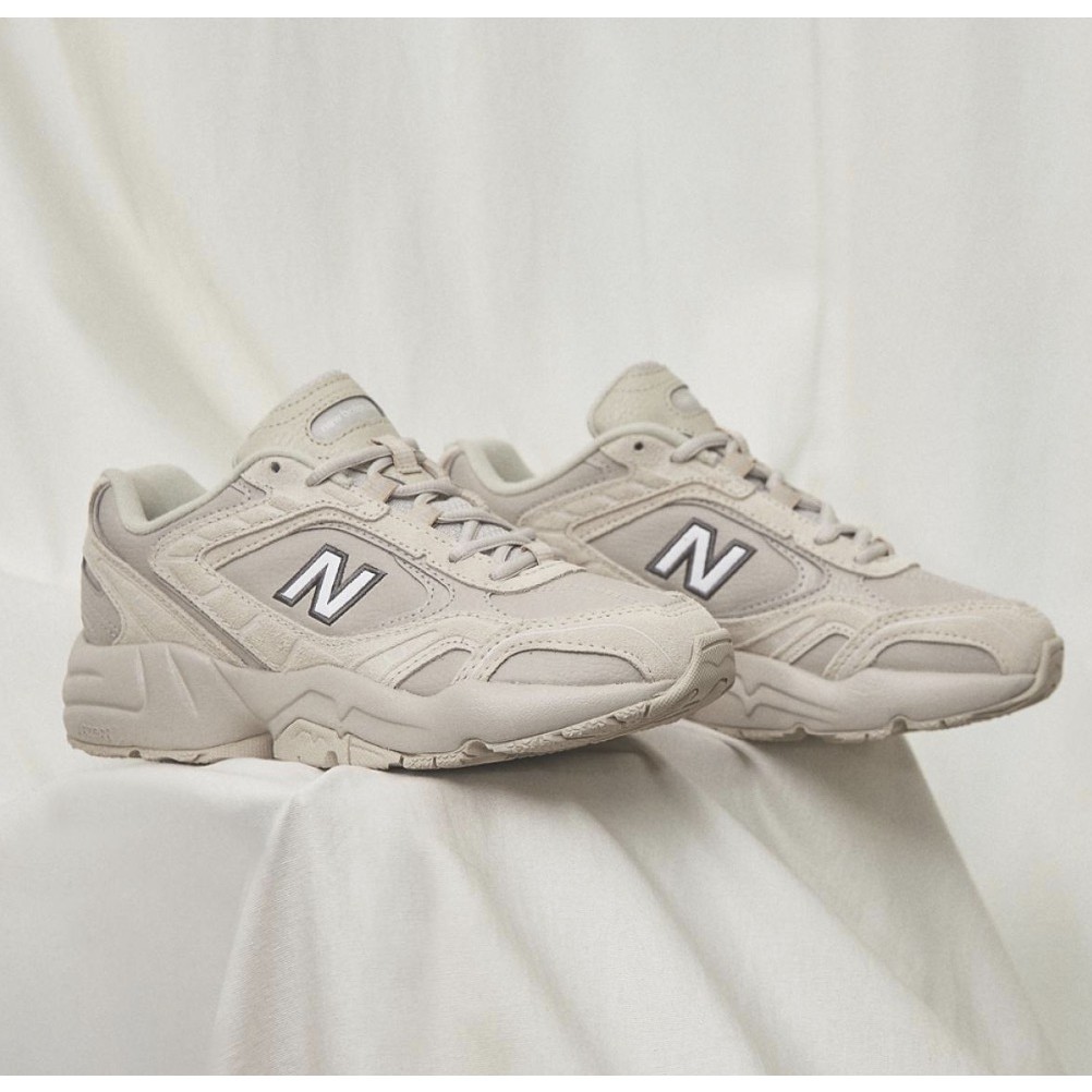 new balance 452 beige