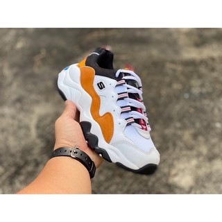 kasut skechers one piece