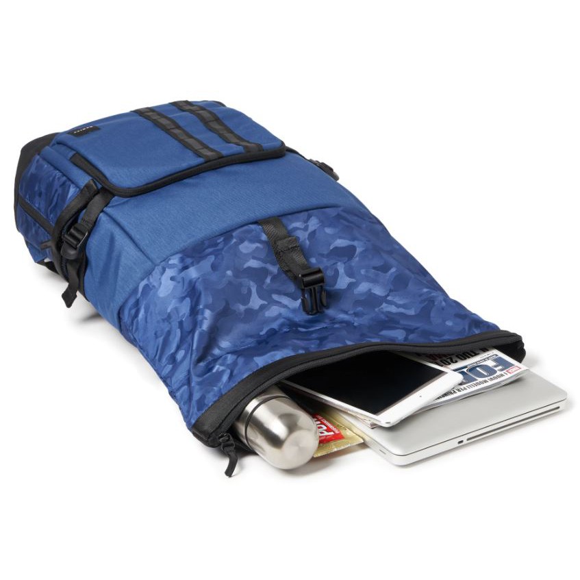 Descubrir 93+ imagen oakley utility backpack Thptnganamst.edu.vn