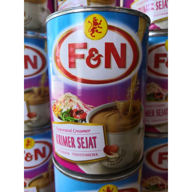 Susu cair f&n