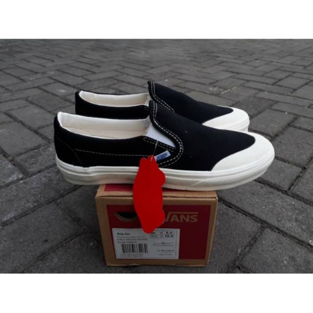vans slip on half moon