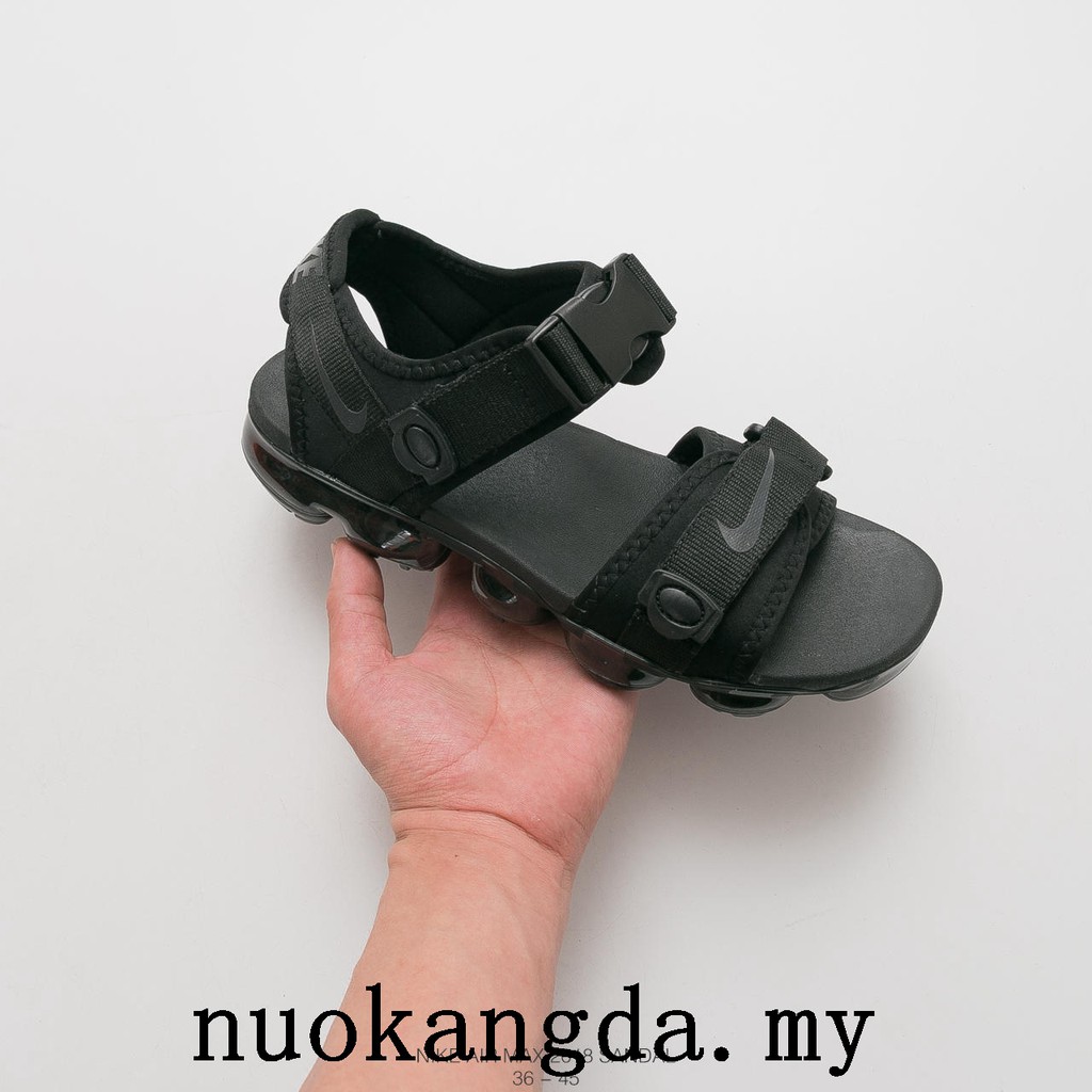 the new nike sandals