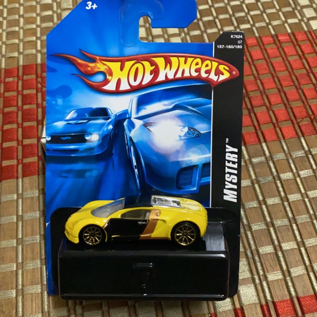 2007 hot wheels mystery cars bugatti