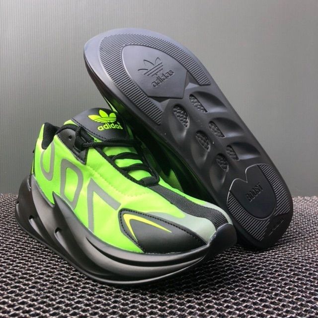 yeezy shark 700