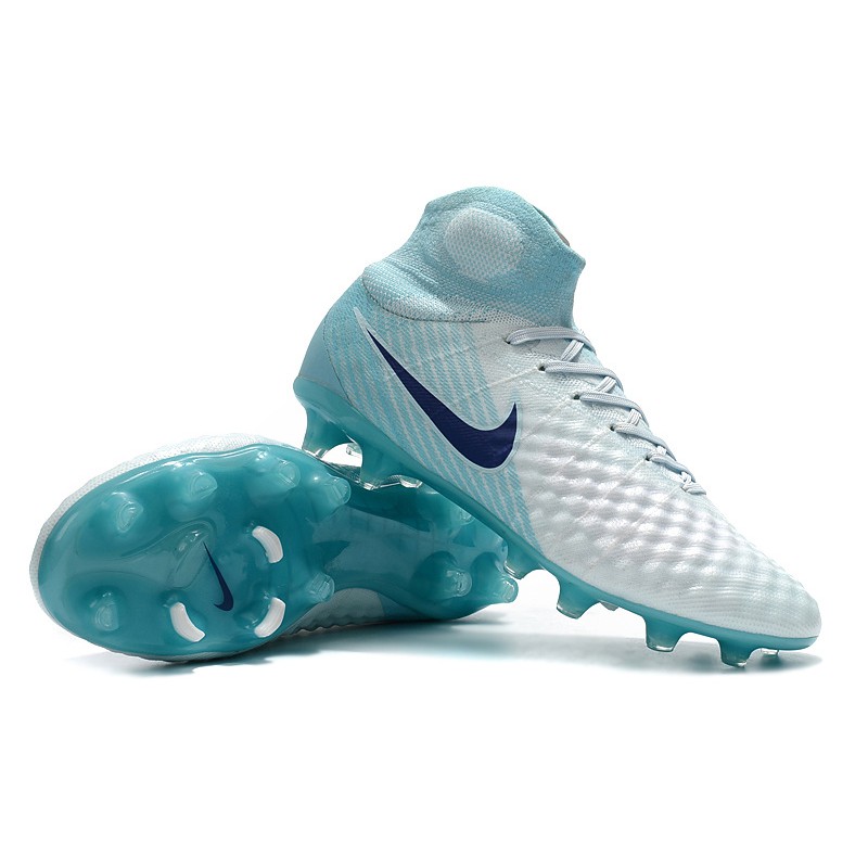 nike boots size 5
