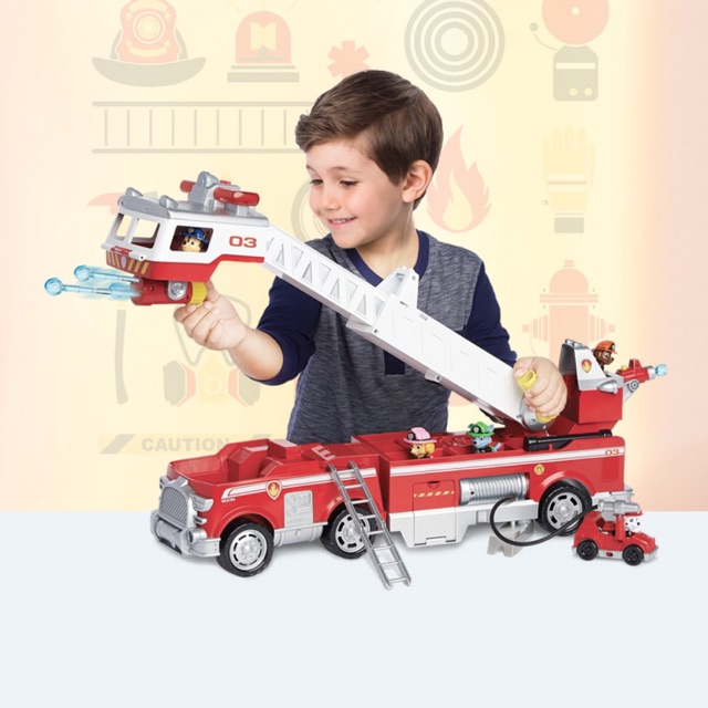 big toy fire engine