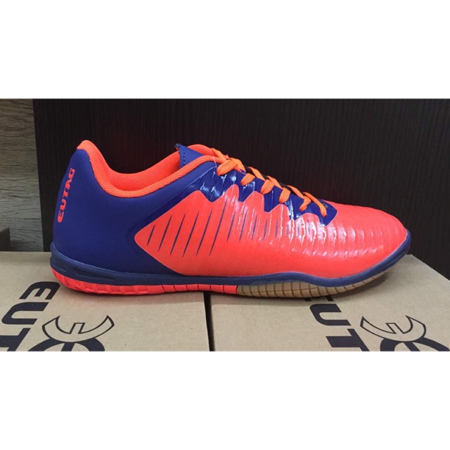 eutag futsal shoes