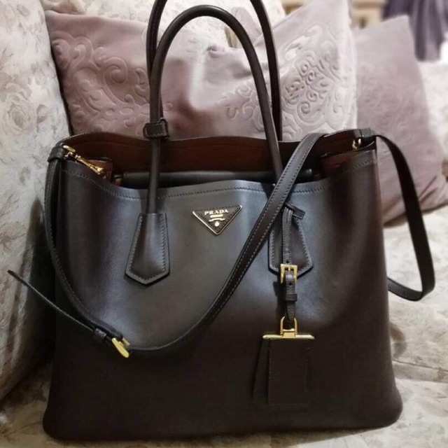 Prada preloved handbag | Shopee Malaysia