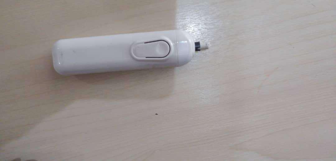 Daiso Electric Eraser Electronic Eraser Rubber Ready Stock Shopee