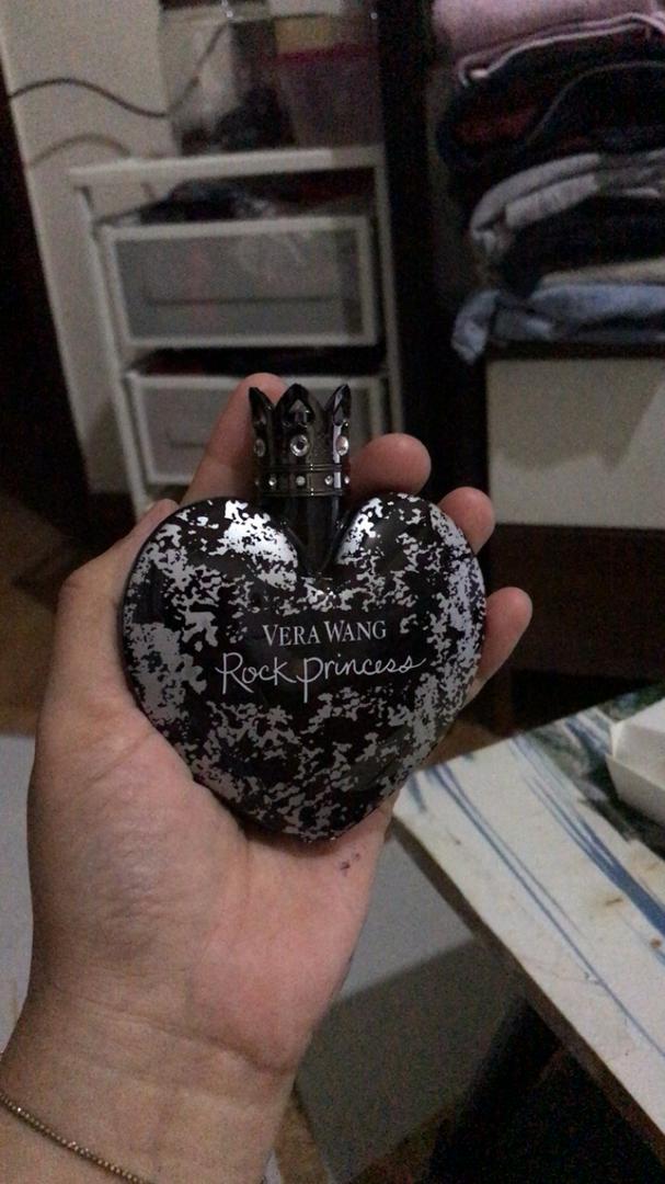 Clearance Vera Wang Rock Princess Edt For Her Original Perfume For Her Shopee Malaysia