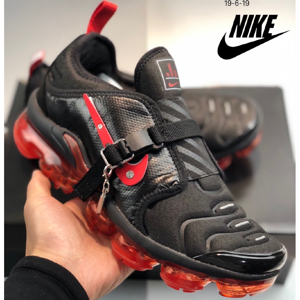 nike vapormax plus paris