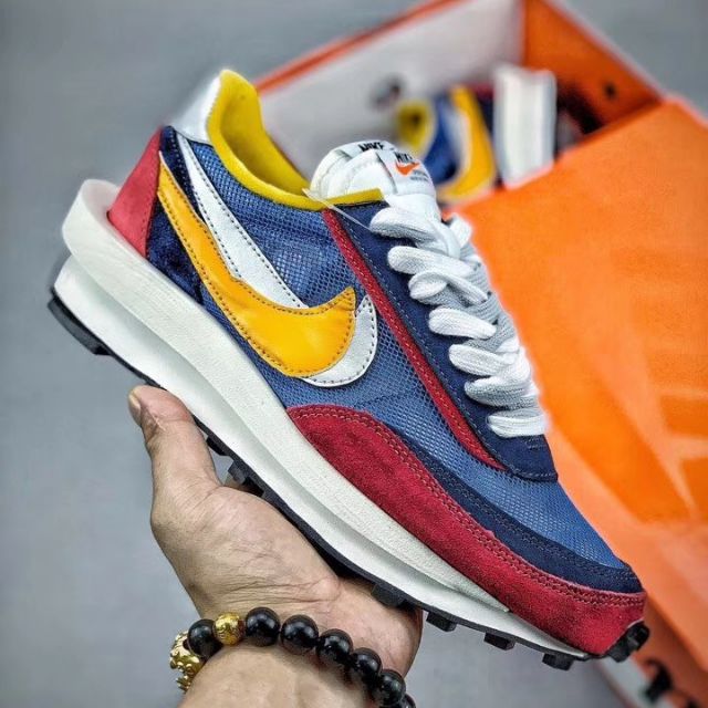 nike sneakers double swoosh