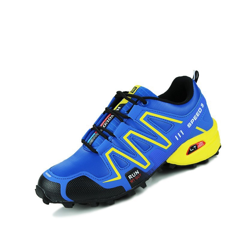 ua hiking boots