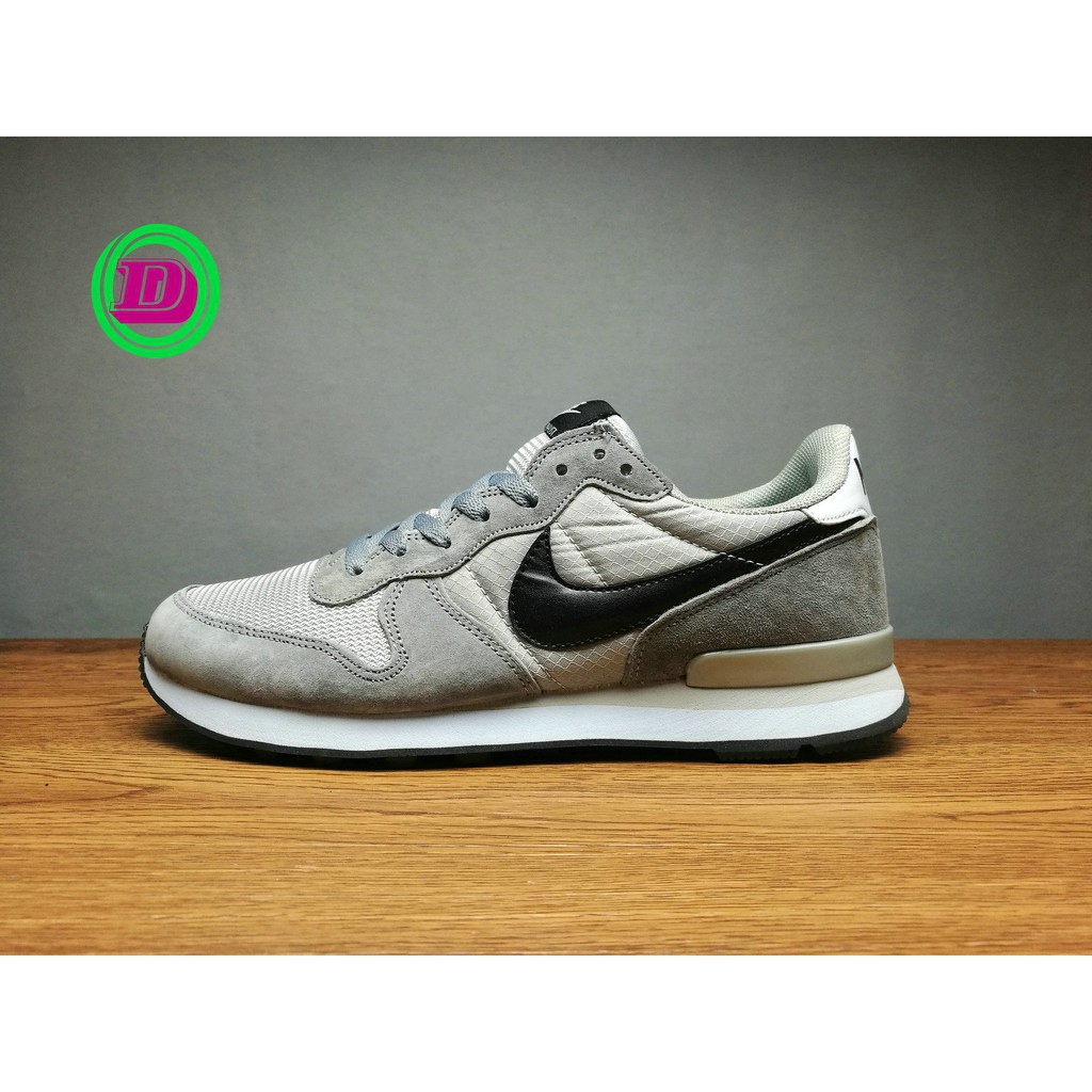 nike internationalist 36