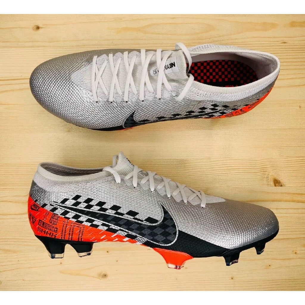 nike mercurial vapor size 12