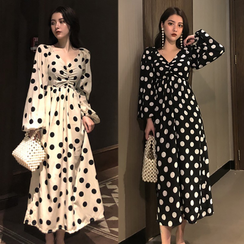 polka dots retro style