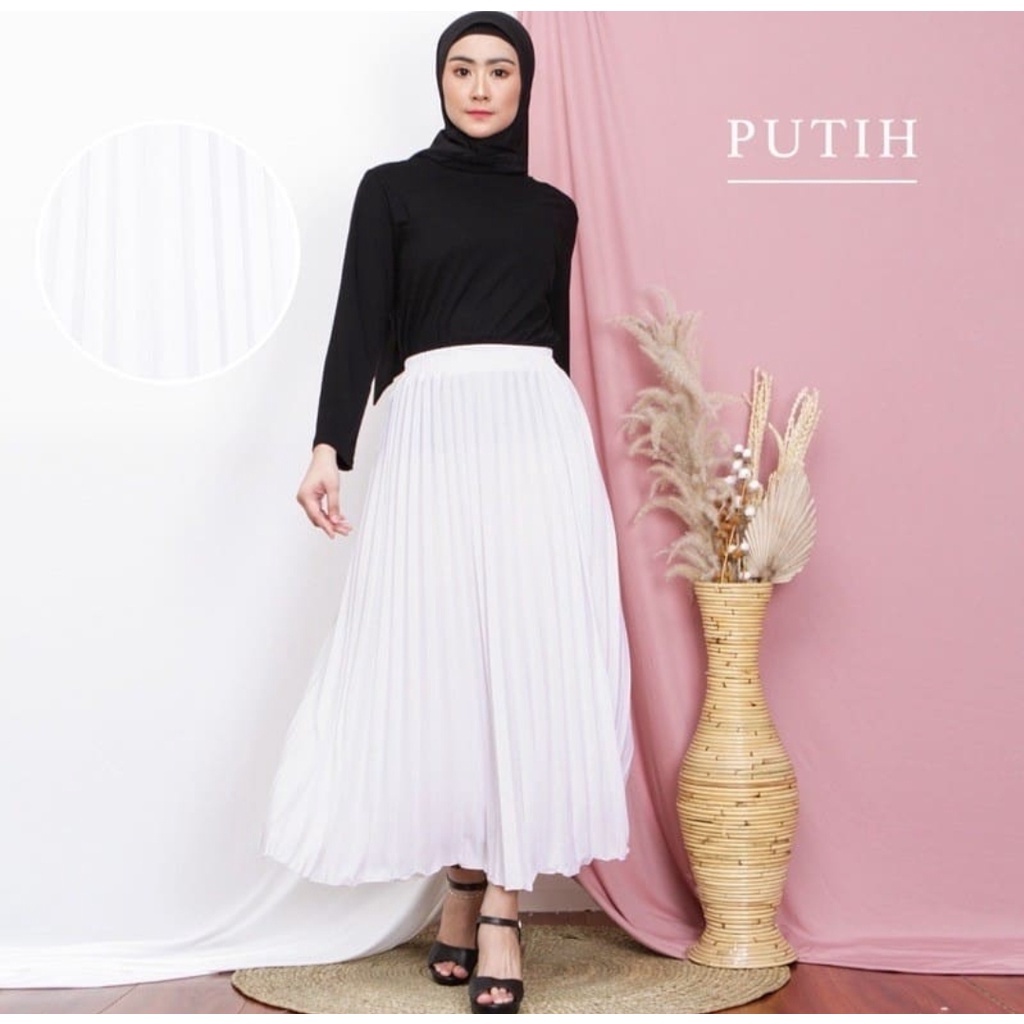 Jumbo White PLISKET Skirt // White Color PLISKET Skirt | Color PLISKET ...