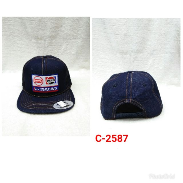 levis trucker hat